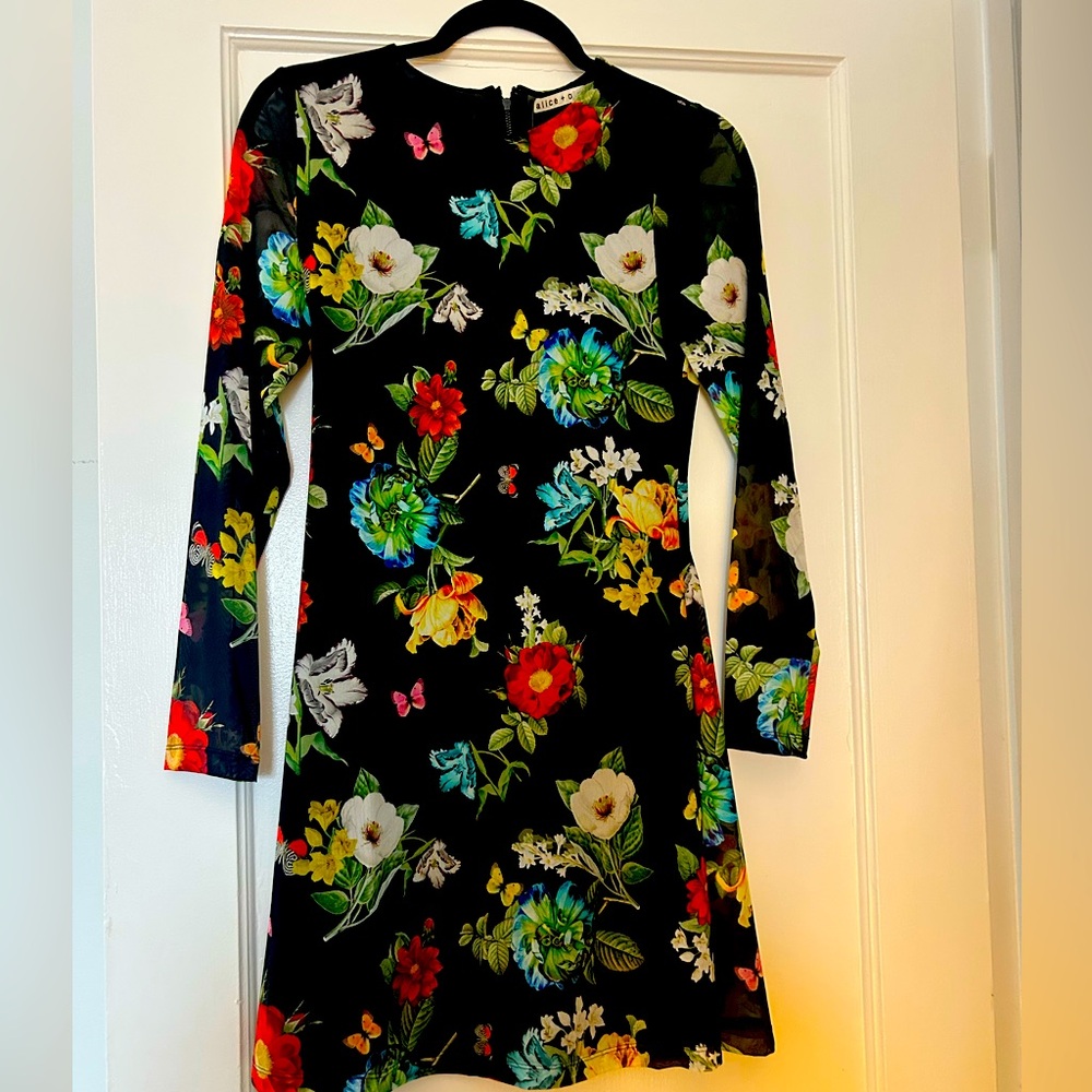 Alice and Olivia long sleeve mini dress NWT
